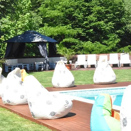 Holiday Sunny Gardens Oreshak (Lovech)